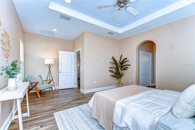 2506 W IVY STREET, Tampa, FL 33607