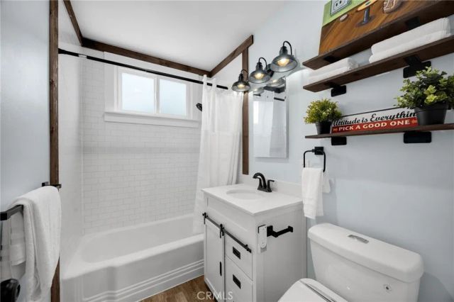 13792 Willow Lane, Westminster, CA 92683