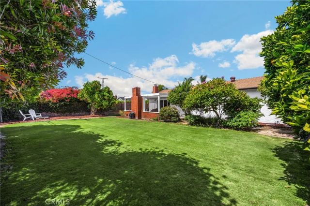 13792 Willow Lane, Westminster, CA 92683
