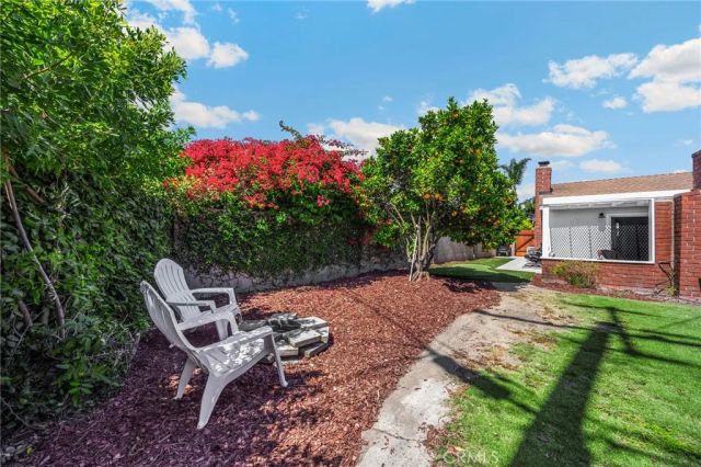 13792 Willow Lane, Westminster, CA 92683