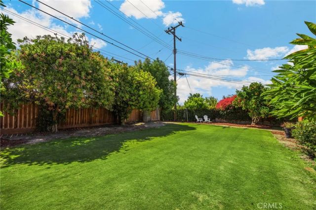 13792 Willow Lane, Westminster, CA 92683
