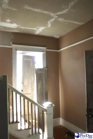 383 W Broad St., Darlington, SC 29536