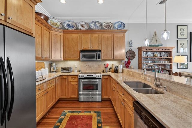 105 Broad Unit C Street, Darien, GA 31305