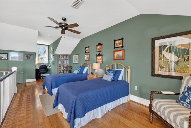 105 Broad Unit C Street, Darien, GA 31305