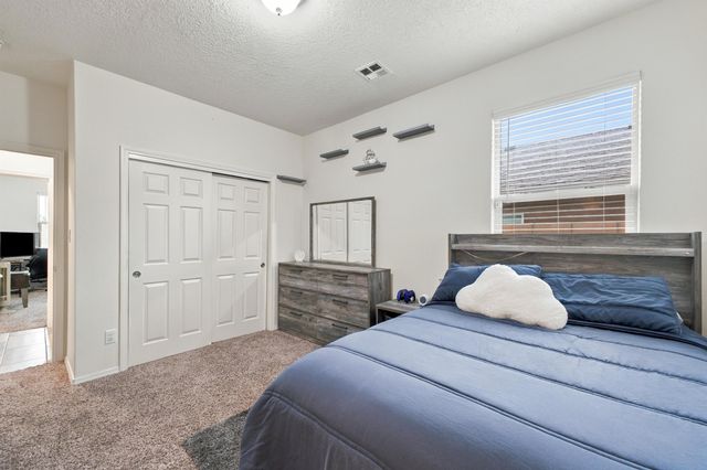 2610 Camino Plata Loop NE, Rio Rancho, NM 87144