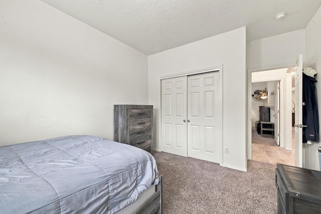 2610 Camino Plata Loop NE, Rio Rancho, NM 87144
