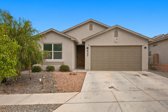2610 Camino Plata Loop NE, Rio Rancho, NM 87144