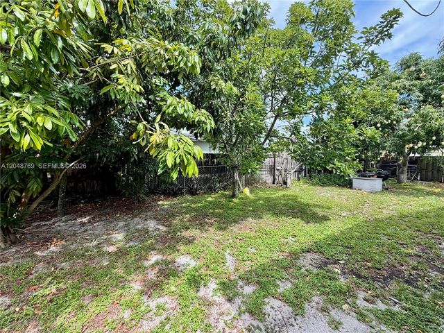 2141 NW 26th Avenue, Fort Lauderdale, FL 33311