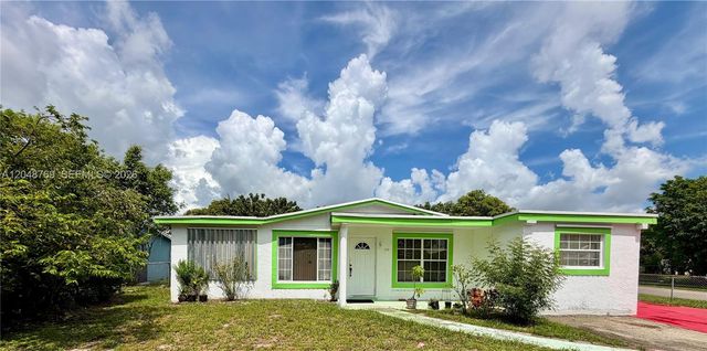 2141 NW 26th Avenue, Fort Lauderdale, FL 33311