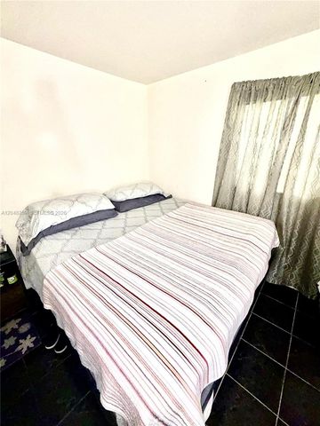 2141 NW 26th Avenue, Fort Lauderdale, FL 33311