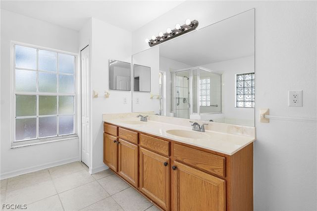 2236 SE 11th PL, Cape Coral, FL 33990