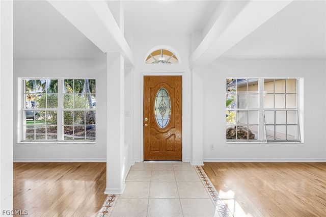 2236 SE 11th PL, Cape Coral, FL 33990