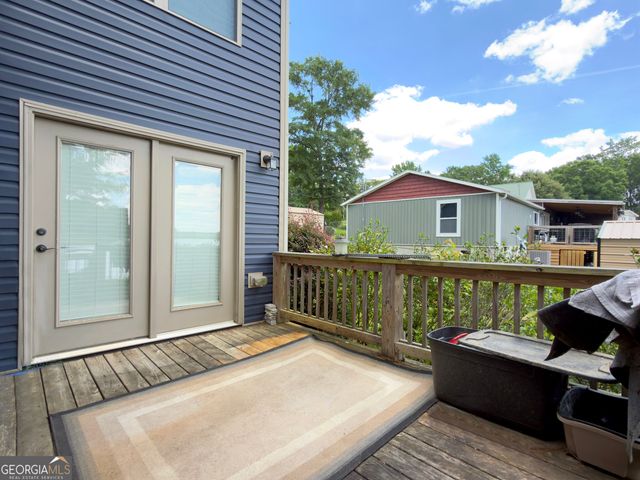 137 D Weavers Lakefront Road, Jackson, GA 30233