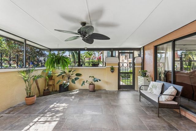 24 Uno Lago Drive, Juno Beach, FL 33408