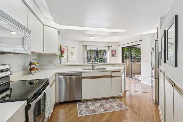 24 Uno Lago Drive, Juno Beach, FL 33408