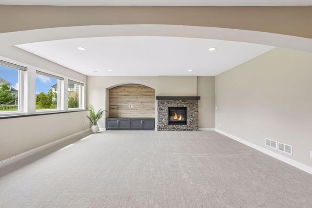 7535 Urbandale Lane N, Maple Grove, MN 55311