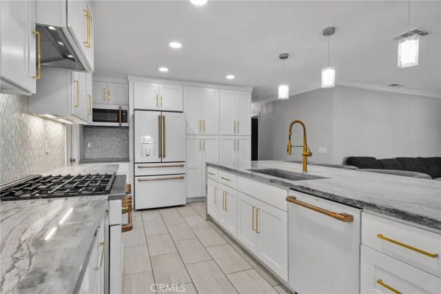9954 Albany, Rancho Cucamonga, CA 91701