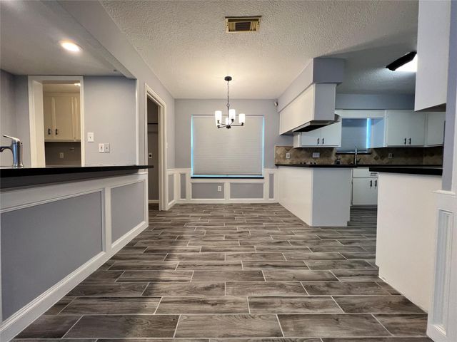 15903 Brookvilla Drive, Houston, TX 77059