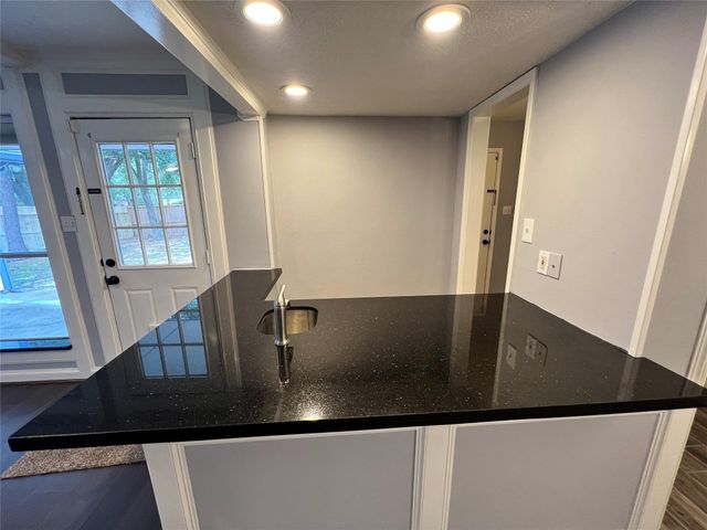 15903 Brookvilla Drive, Houston, TX 77059