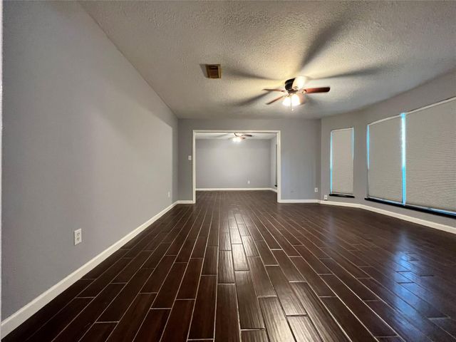 15903 Brookvilla Drive, Houston, TX 77059