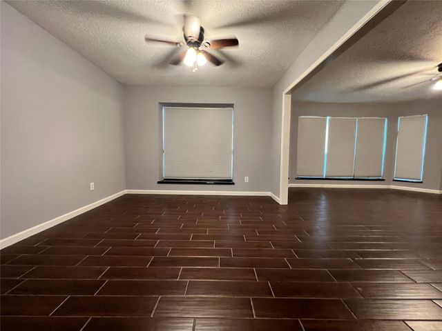 15903 Brookvilla Drive, Houston, TX 77059