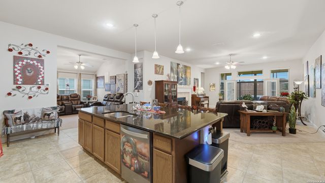2084 Tejas Pecan, New Braunfels, TX 78130