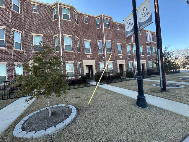 309 N Mill Street, Lewisville, TX 75057