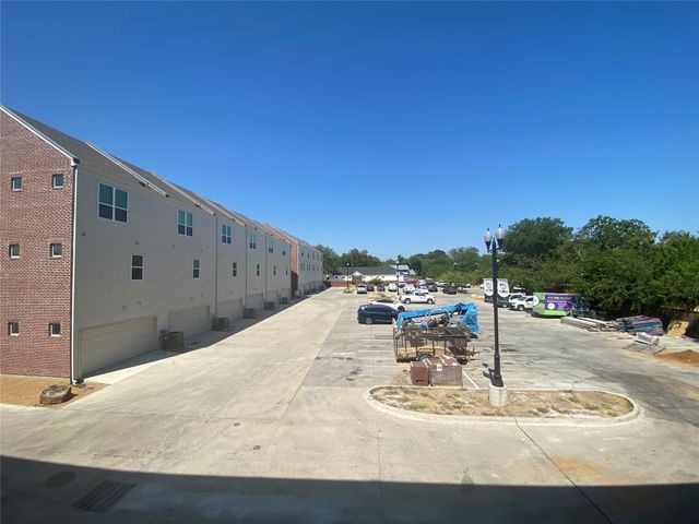 309 N Mill Street, Lewisville, TX 75057