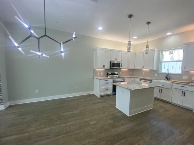 309 N Mill Street, Lewisville, TX 75057