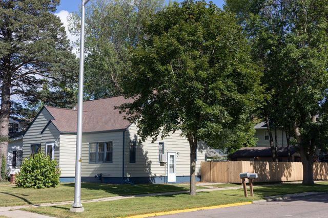 1300 7th Avenue, Worthington, MN 56187