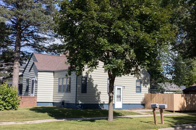 1300 7th Avenue, Worthington, MN 56187