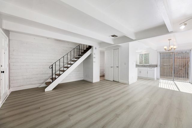 864 Rutledge Dr, Lodi, CA 95242