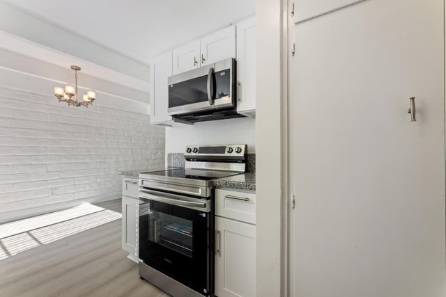 864 Rutledge Dr, Lodi, CA 95242