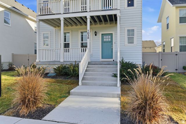 1038 S OLD TOWNE RD, Layton, UT 84041