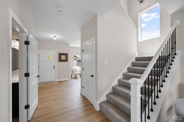 969 Brookfield Chase ct, Florissant, MO 63031