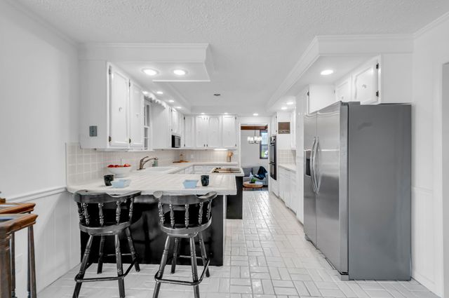 211 W Hills Ter, Dickson, TN 37055