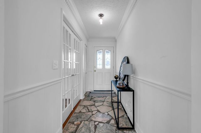 211 W Hills Ter, Dickson, TN 37055