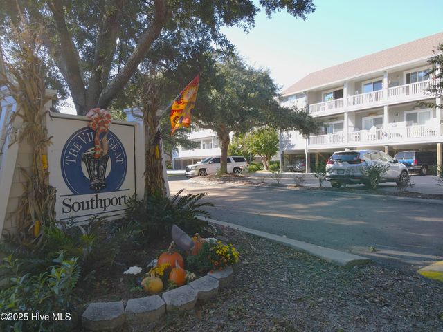 511 W St George Street, Southport, NC 28461
