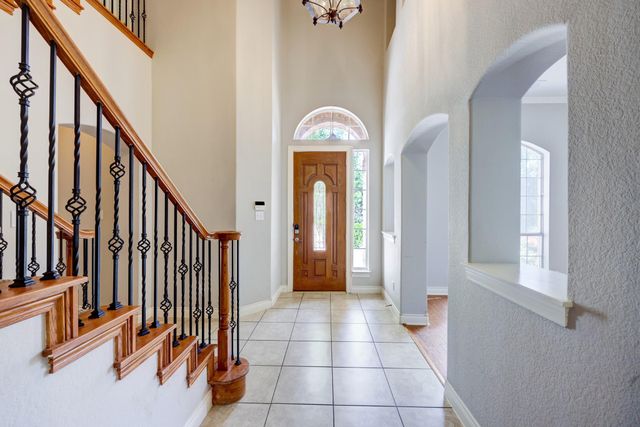 11909 Portofino DR, Austin, TX 78732