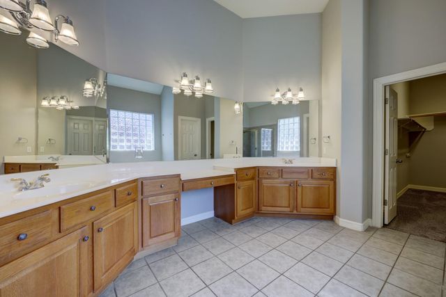 11909 Portofino DR, Austin, TX 78732