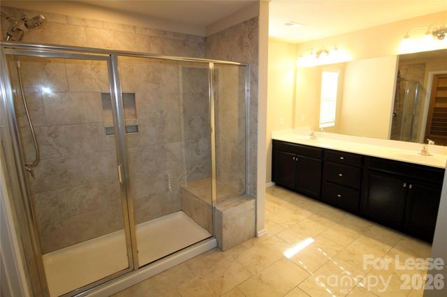 1406 Kings Grove Drive, York, SC 29745