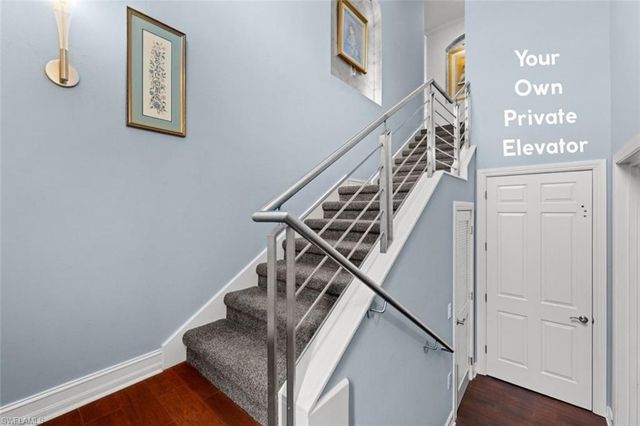 5045 Blauvelt WAY 201, Naples, FL 34105