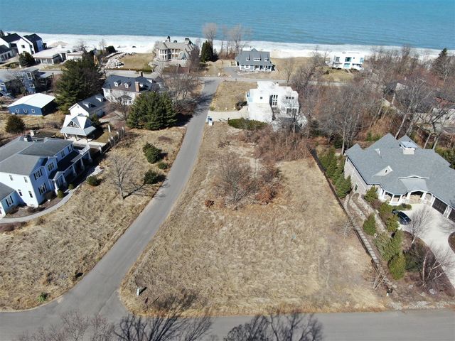 52101 Main Drive, Update, MI 49117