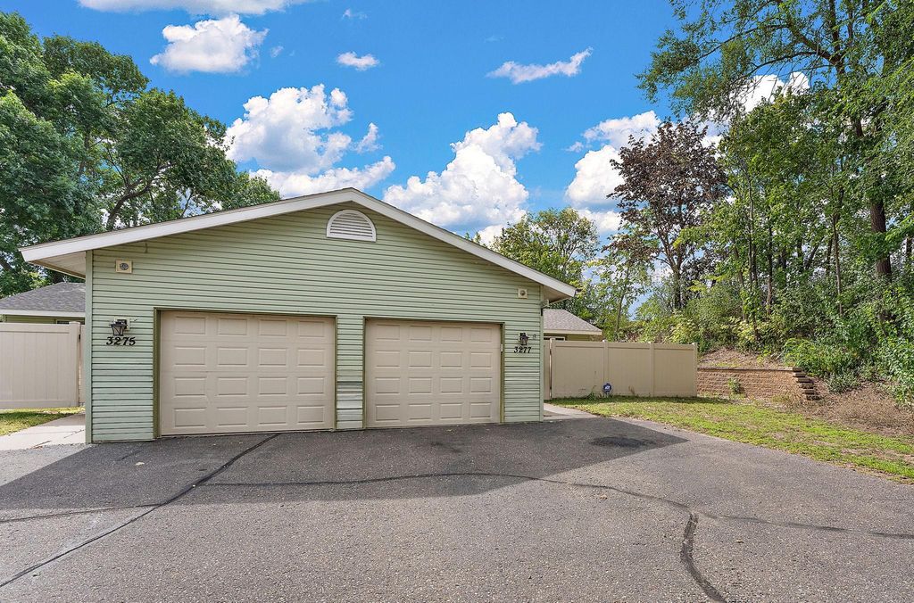 3277 Cloman Way 26, Inver Grove Heights, MN 55076 — photo 2