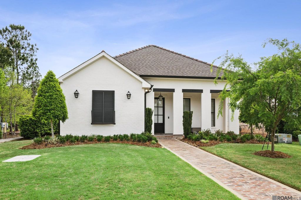 305 Rue Petite, Covington, LA 70433
