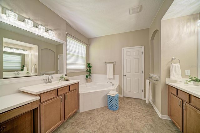 13124 BLISS LOOP, Bradenton, FL 34211