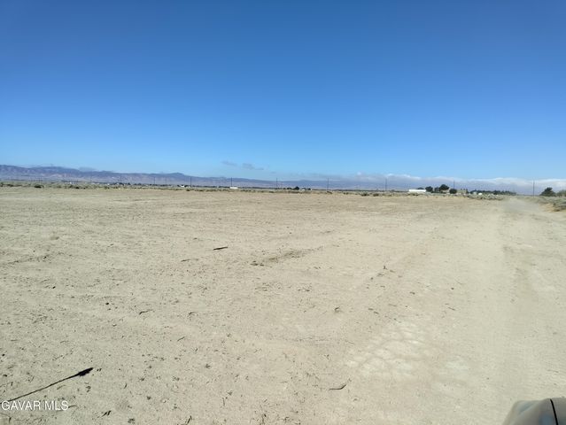 Cor Avenue D8 67 Stw, Lancaster, CA 93536