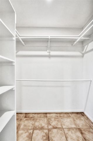 4040 N Hills Drive 24, Hollywood, FL 33021