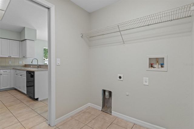 7814 BRISBANE COURT, New Port Richey, FL 34654