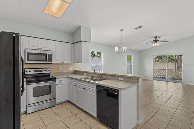 7814 BRISBANE COURT, New Port Richey, FL 34654